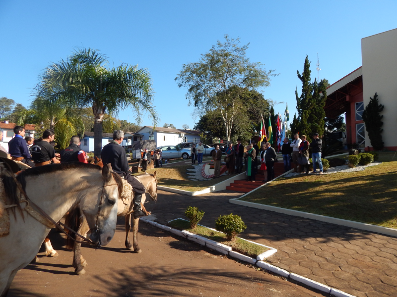 1ªTRILHA DA INTEGRAÇÃO JESUÍTICA-GUARANI E 8ª CAVALGADA NHEÇUANA 